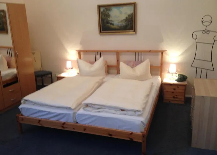 Columbus Am Kurfürstendamm 2*