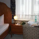 Columbus Am Kurfurstendamm Penzion 2*