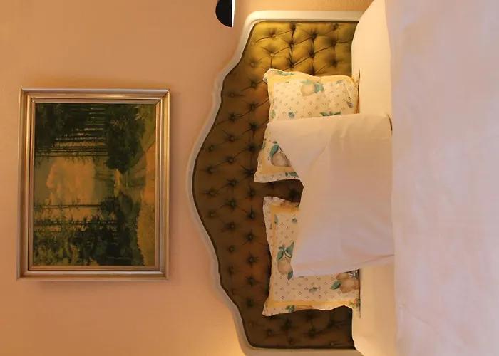 Konukevi Columbus Am Kurfurstendamm 2*